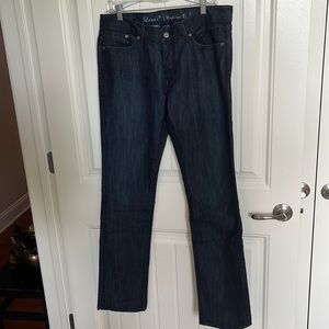 LEVIS “ruler” style straight leg dark jeans w stretch size 32 NWOT
